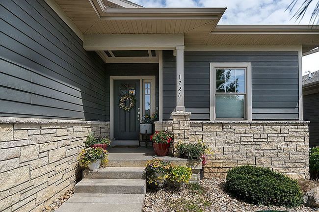 Image of 1726 Whispering Pines Cir