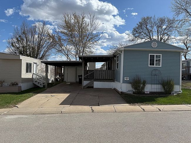 Preview of property located at 12839 Aurora Plz #238