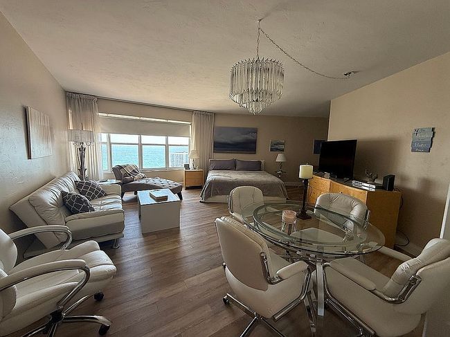 Photo of 3700 Galt Ocean Dr Apt 702, Fort Lauderdale, FL