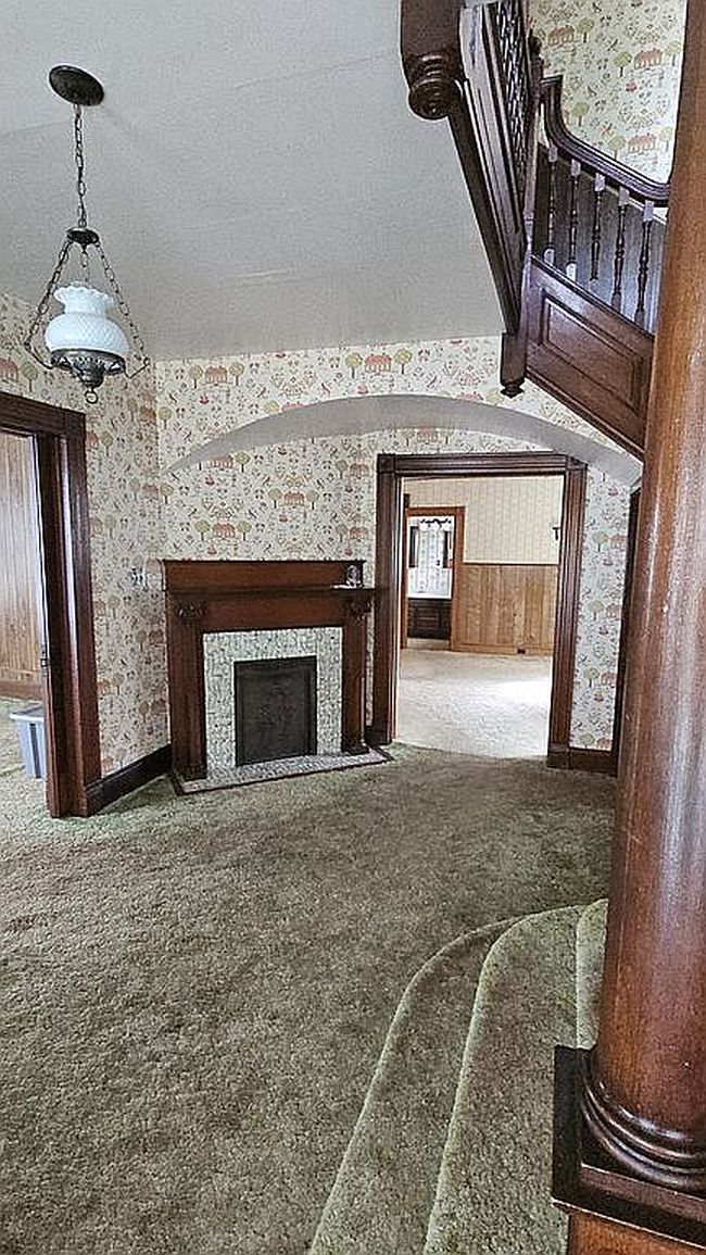 Photo of 205 Barr Ave, Jerseyville, IL