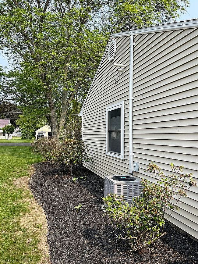 Photo of 464 Cleveland Ave, Hornell, NY