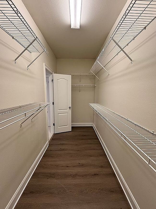 Image of 11107 Garrett Dr
