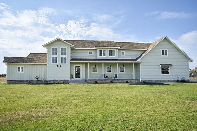 Photo of 956 E 1100 N, Shelley, ID