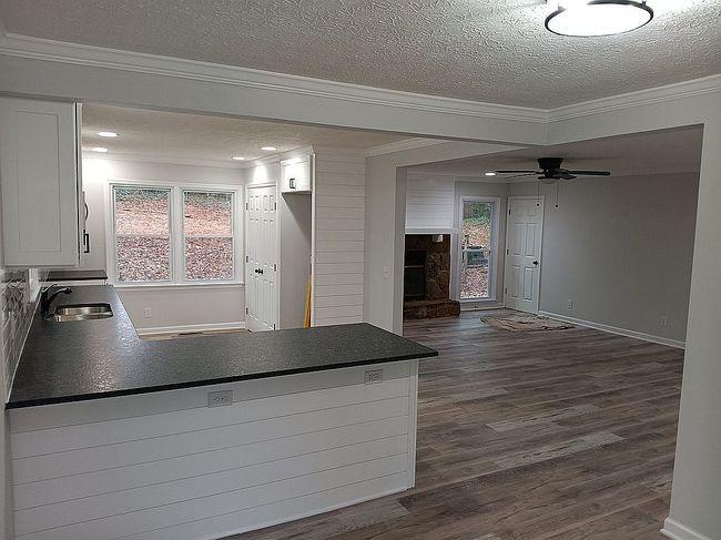 Image of 104 Southfork Dr