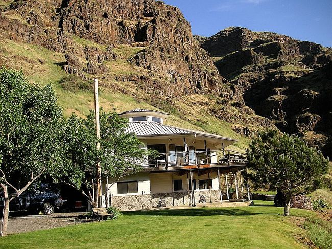 Photo of 37896 Snake River Rd, Asotin, WA