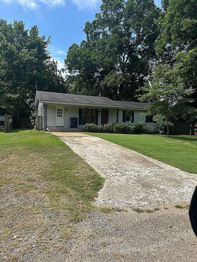 Photo of 511 W Hemlock St, Brinkley, AR