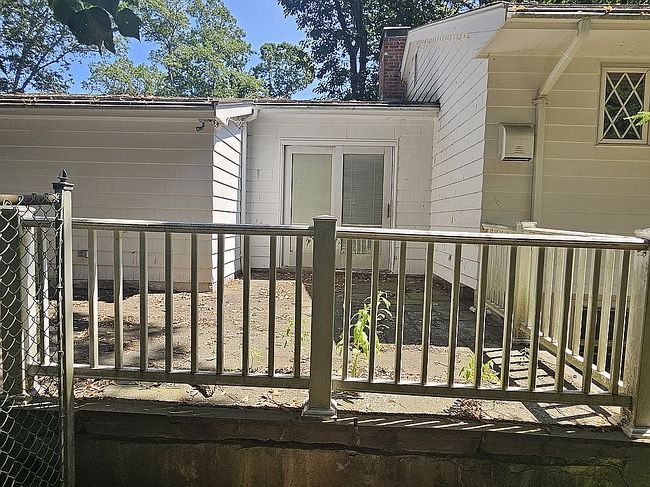 Photo of 82 Brook St, Mansfield, MA