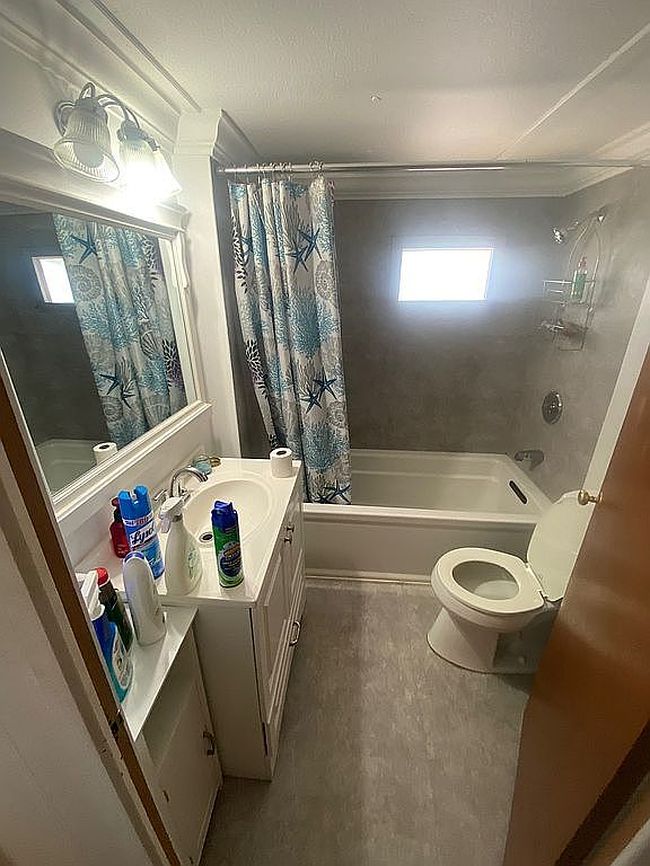 Image of 32 Tina Pl