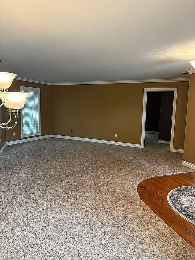 Photo of 1010 Clearwater Rd, Sikeston, MO