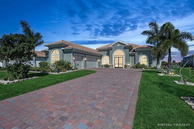 Image of 18707 Ensenada Dr