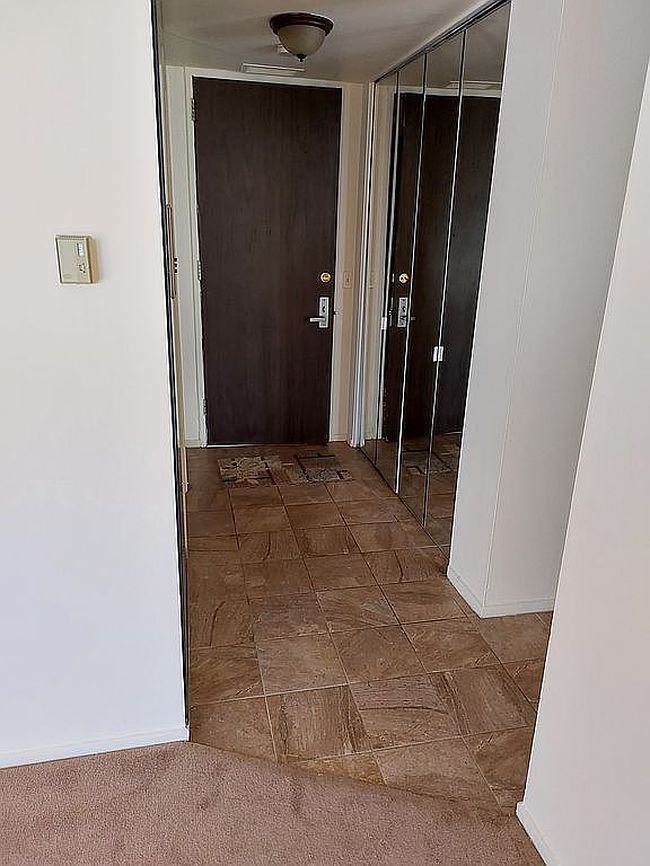 Image of 8200 E Jefferson Ave Apt 1402