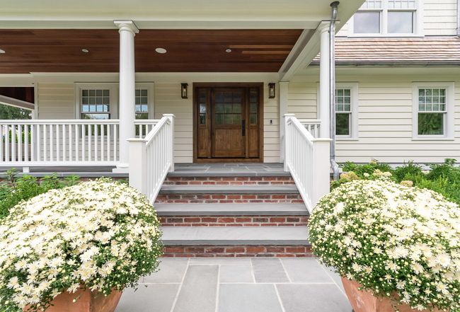 Image of 327 South Blvd