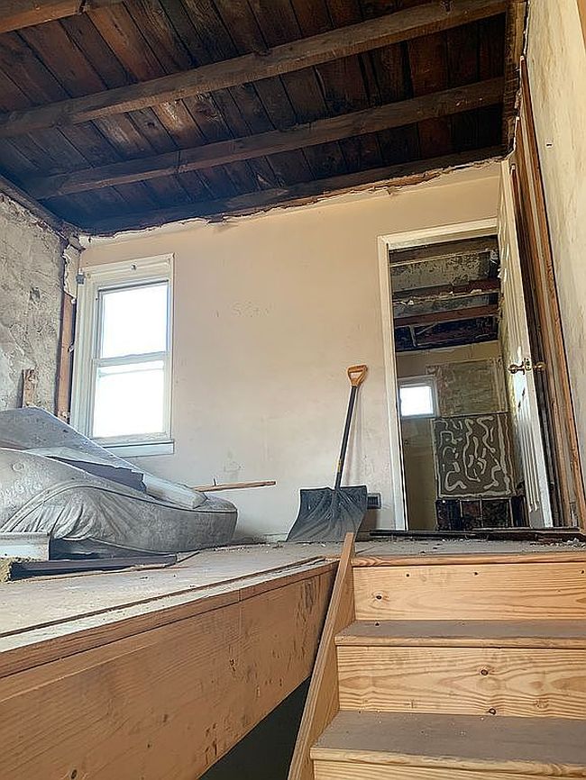 Image of 3058 Tilton St