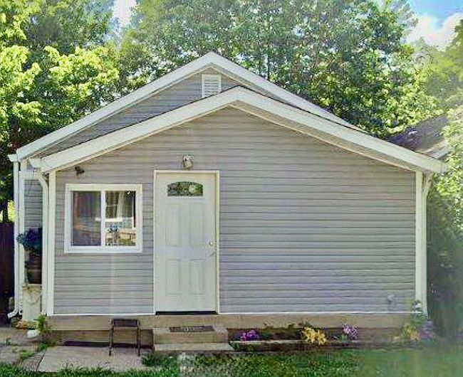 Image of 427 N Bradley Ave