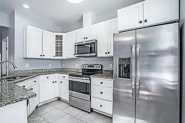 Photo of 52 Hampton Dr, Cartersville, GA