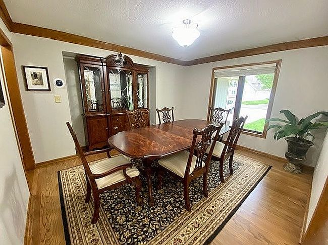 Photo of 3405 Nw Pink Hill Cir, Blue Springs, MO