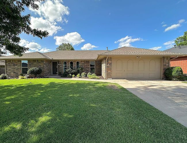 8229 Nw 99th St, Oklahoma City, OK