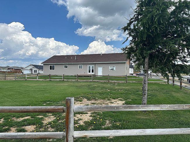 Photo of 800 River Bend St, Pinedale, WY