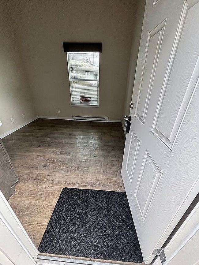 Photo of 4720 Ne 110th Ave Unit 1, Portland, OR
