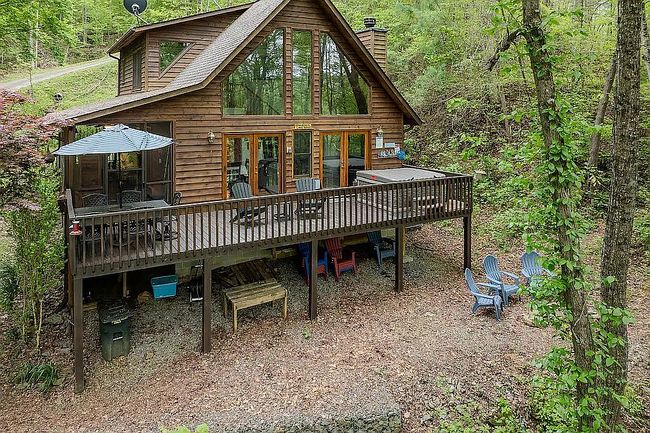 Image of 50 Lake Dr