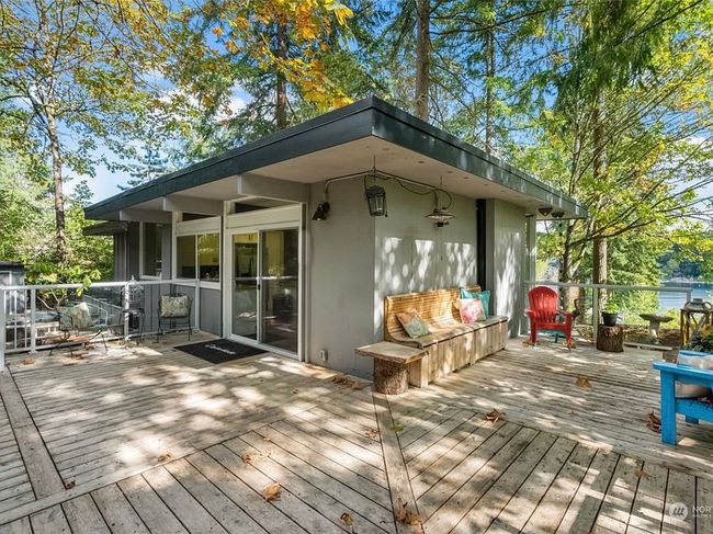 Photo of 486 Lake Louise Dr Sw, Lakewood, WA