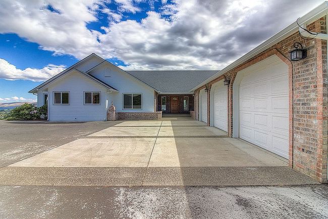 Additional photo 2 of property located at 310 N 99th Ave