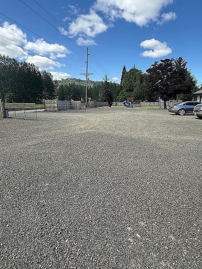 Additional photo 2 of property located at 2355 Dairy Loop Rd