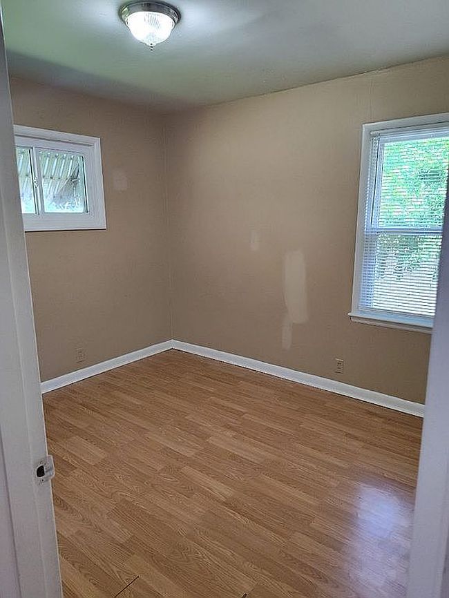 Additional photo 1 of property located at 2016 Japonica Way