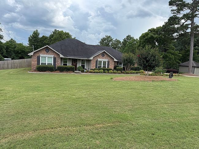 Photo of 415 Lee Road 550