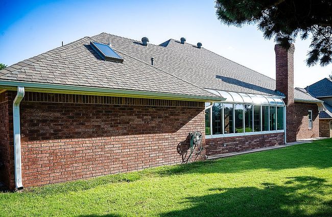 Photo of 11741 Hackney Ln, Yukon, OK