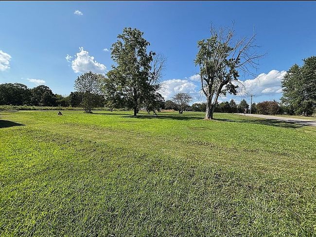 Photo of 206 Chandler Dr, Hohenwald, TN