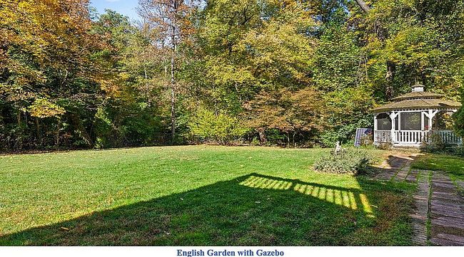 Image of 468 State Rd