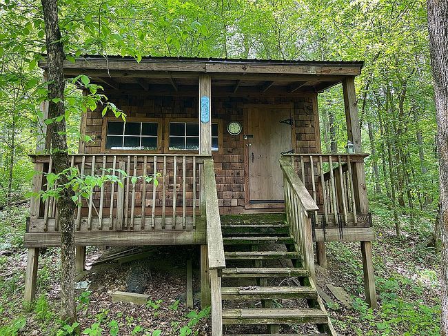 Additional photo 3 of property located at 6960 Crane Run Rd