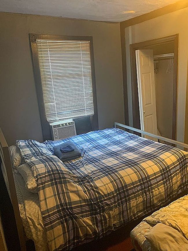 Additional photo 2 of property located at 224 James P Brawley Dr Nw