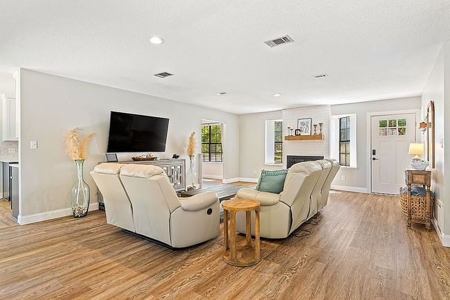 Additional photo 3 of property located at 3590 Riddick Dr