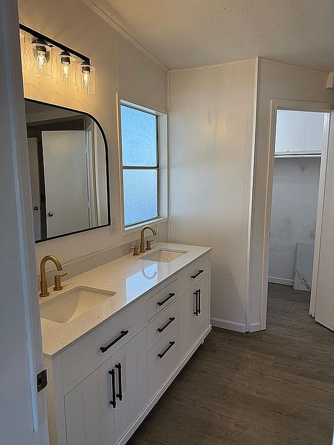 Image of 5505 W Tulare Ave Space 316