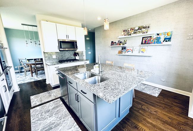 Additional photo 3 of property located at 2181 Coral Lane