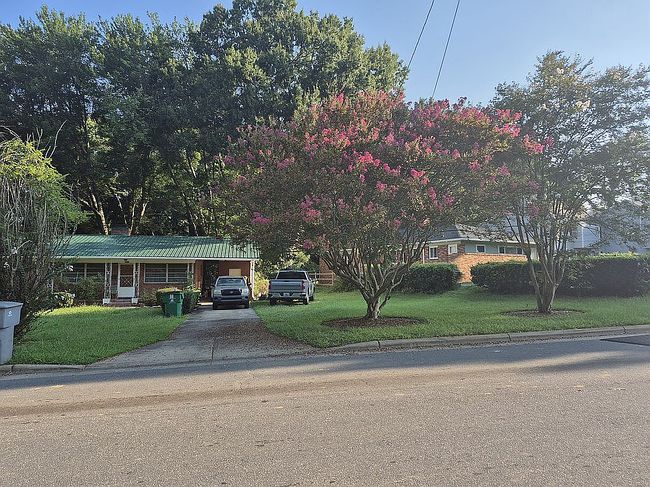 Photo of 4315 Rolling Hill Dr