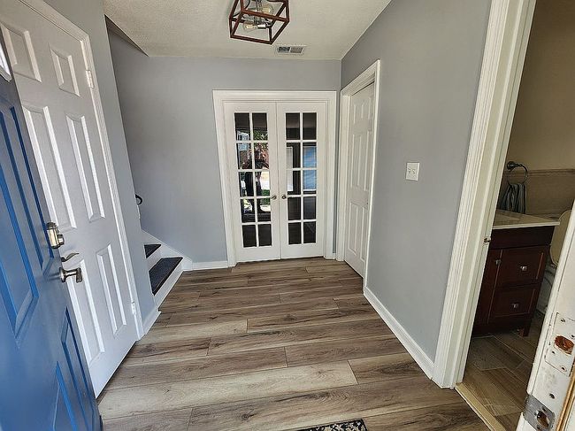 Additional photo 3 of property located at 1416 Talisman Cir