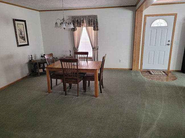 Photo of 10 Jacob Dr, Gansevoort, NY