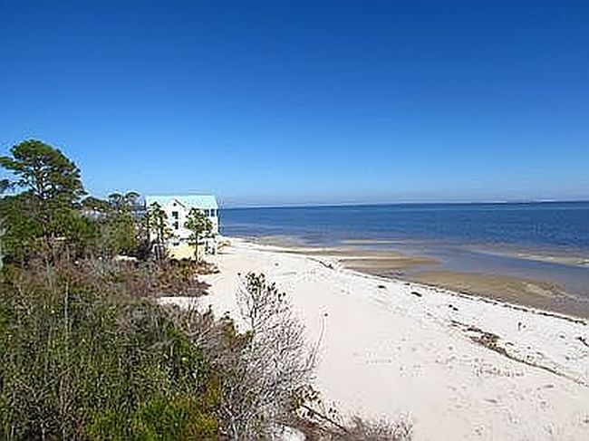 Photo of 2780 Royal Vista Ln, Carrabelle, FL