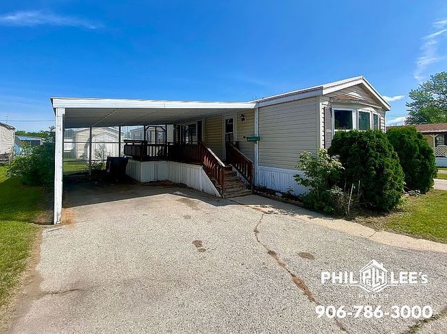Photo of 1401 N 23rd St Trailer 22, Escanaba, MI