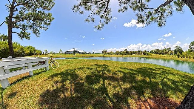 Photo of 15350 Navion Dr, Port Saint Lucie, FL