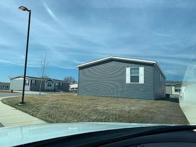 Photo of 7450 Bronco Dr Se, Caledonia, MI