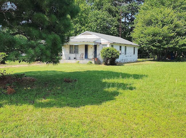 Photo of 49 Cople Dr, Montross, VA