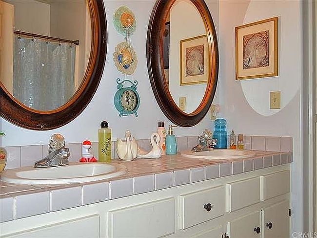 Photo of 19447 Park Ridge Dr, Hidden Valley Lake, CA