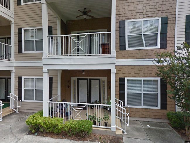 Image of 1440 Nw 3rd Pl Apt 102