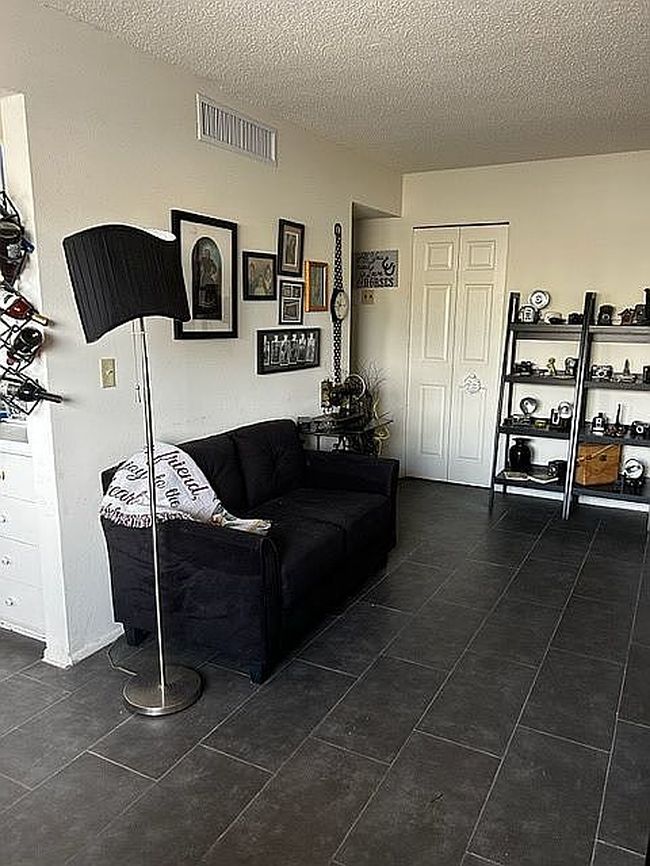 Photo of 1336 S Avenida Polar #C107, Tucson, AZ