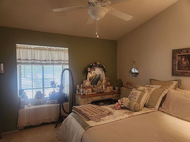 Additional photo 3 of property located at 1448 Congress Way