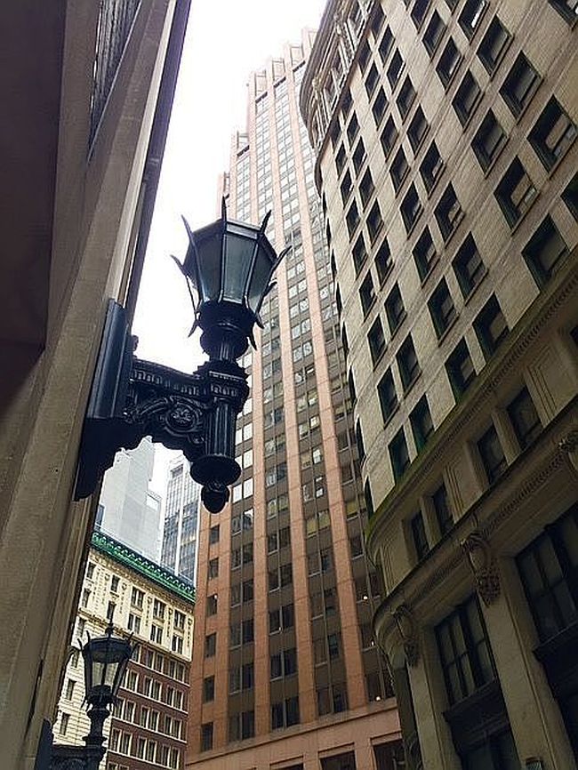 Photo of 75 Wall St Apt 26, New York, NY